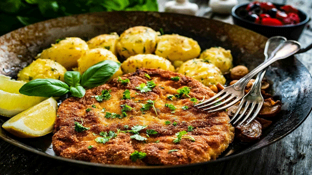 Beef Schnitzel - Foodiection.com