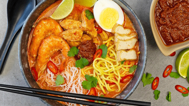 Curry Laksa - Foodiection.com