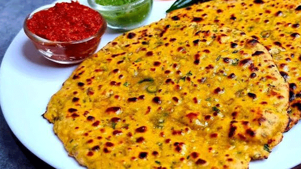 Besan Ki Roti - Foodiection.com